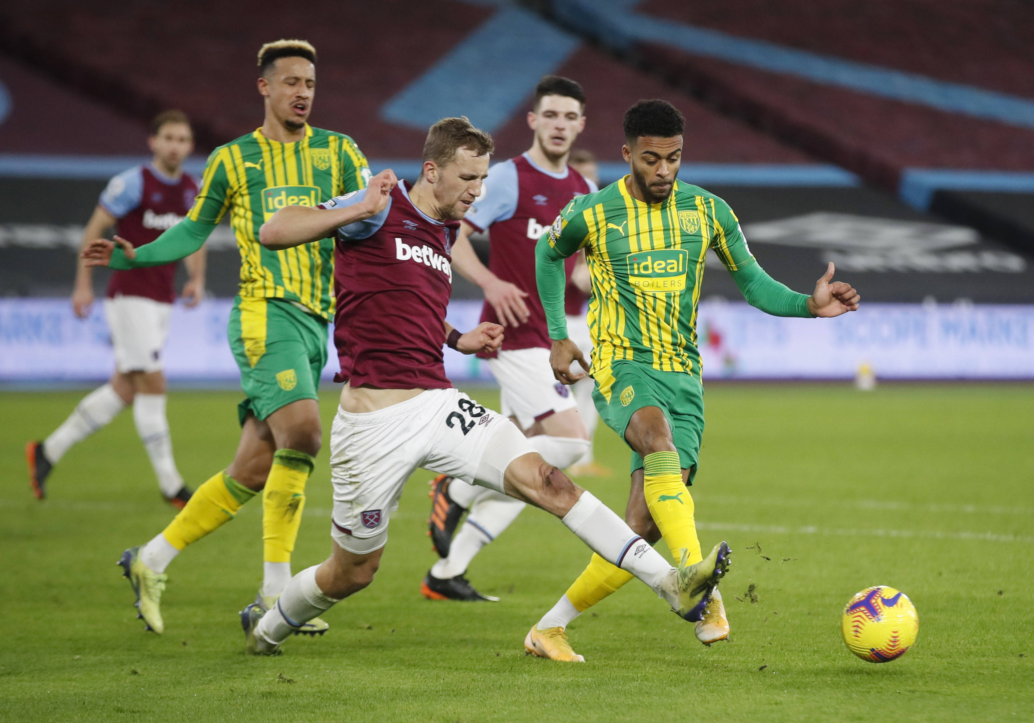 季的表现远 季的表现远